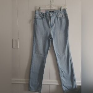 NWT Member’s Mark High-Rise Straight Leg Light Wash Jeans Size 6